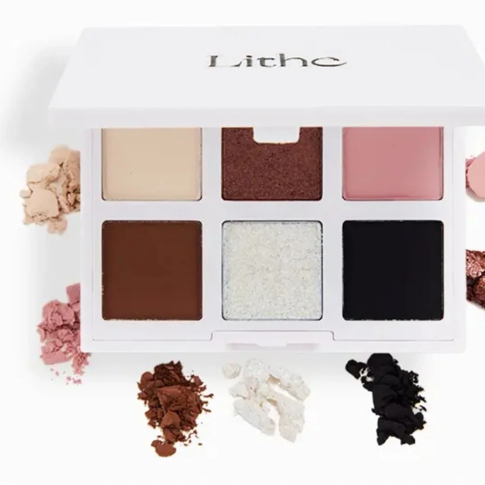 🔥BRAND NEW Lithe Radiant Eyeshadow Palette - Beige, Rose, Chocolate, Onyx